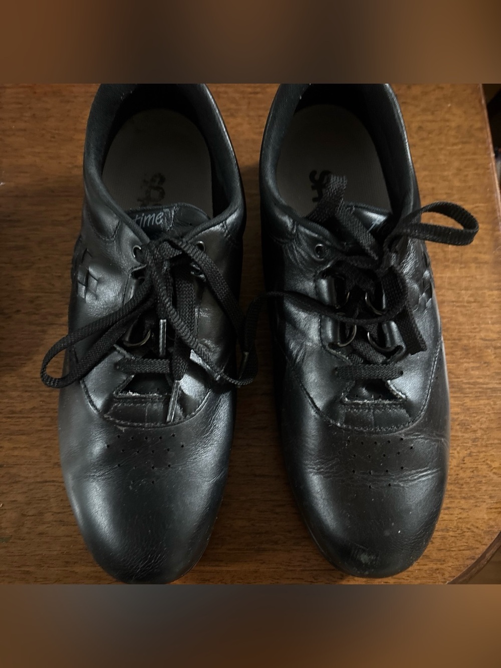 SAS Women’s  Black Leather Lace-Up Oxfords